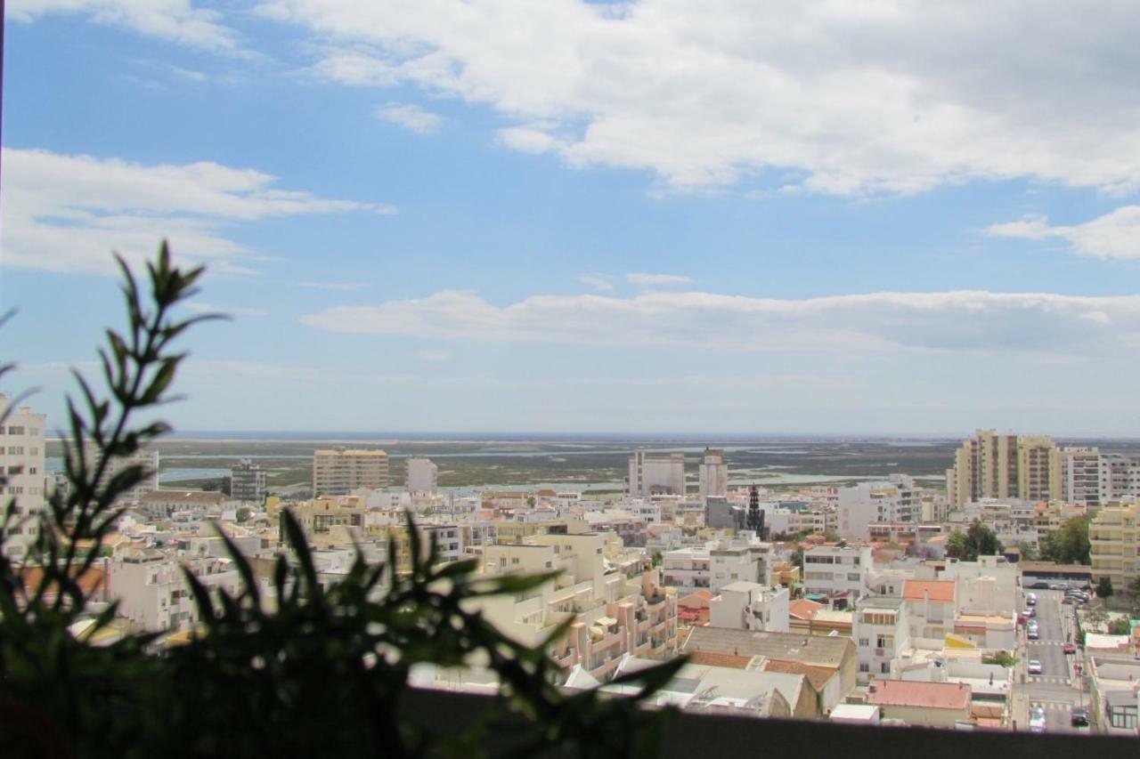 In Faro With Sea View Daire Dış mekan fotoğraf